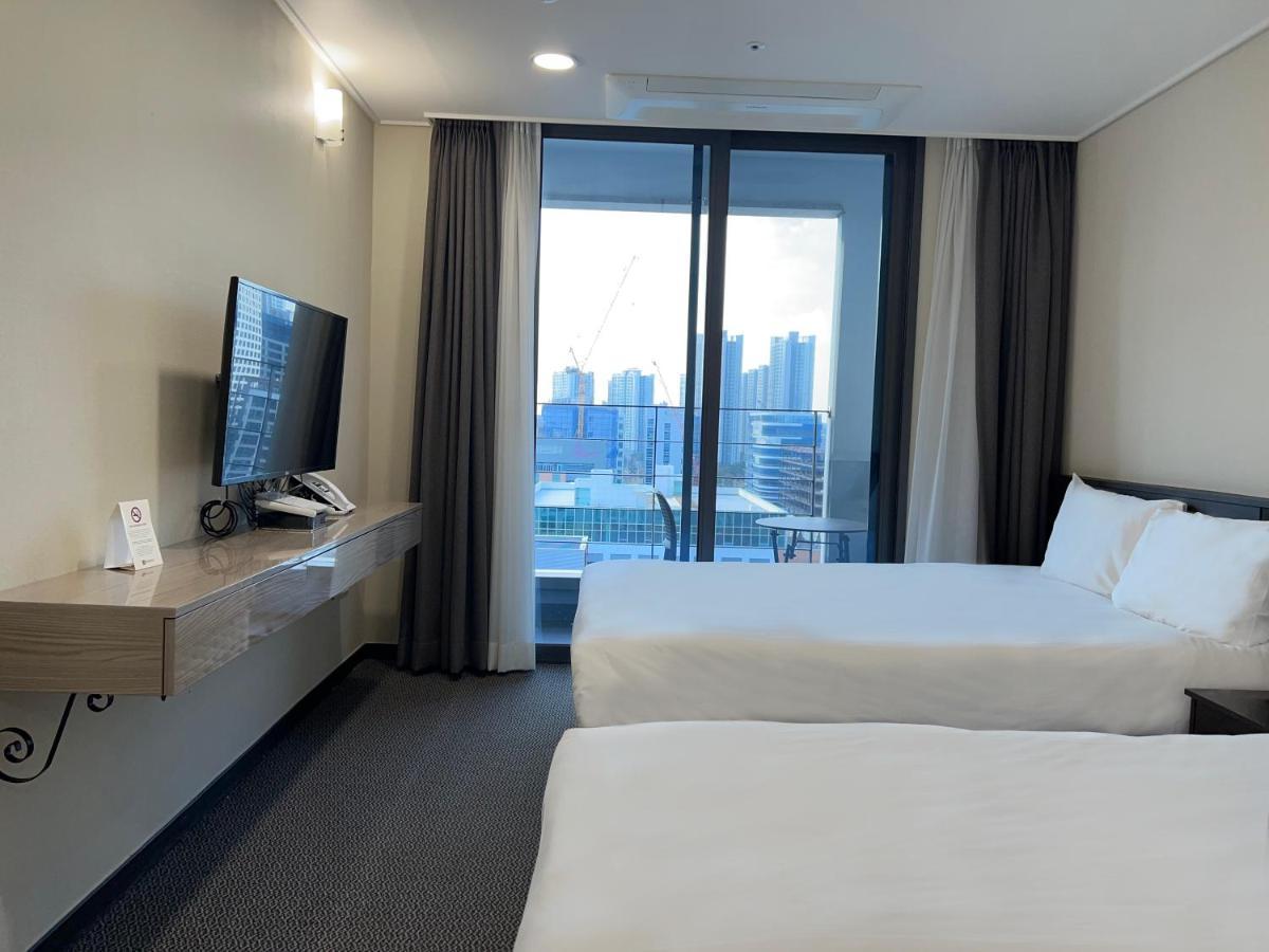 Incheon Rivieraverium Hotel Екстериор снимка